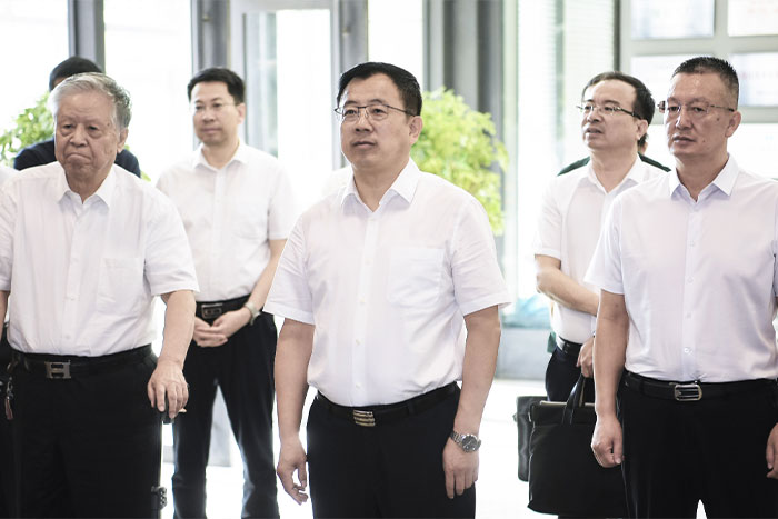 大事记 | 自治区党委常委、银川市委书记赵旭辉调研PA集团中国机器人装备智能化研发生产情况
