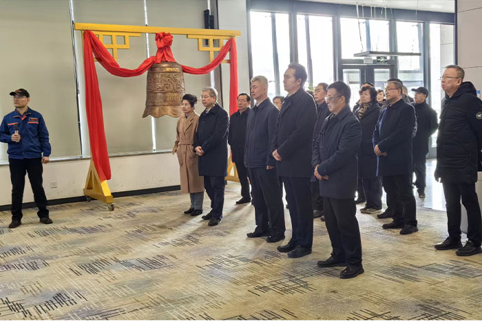 大事记 | 自治区政协主席陈雍带领住宁全国政协委员调研PA集团中国机器人